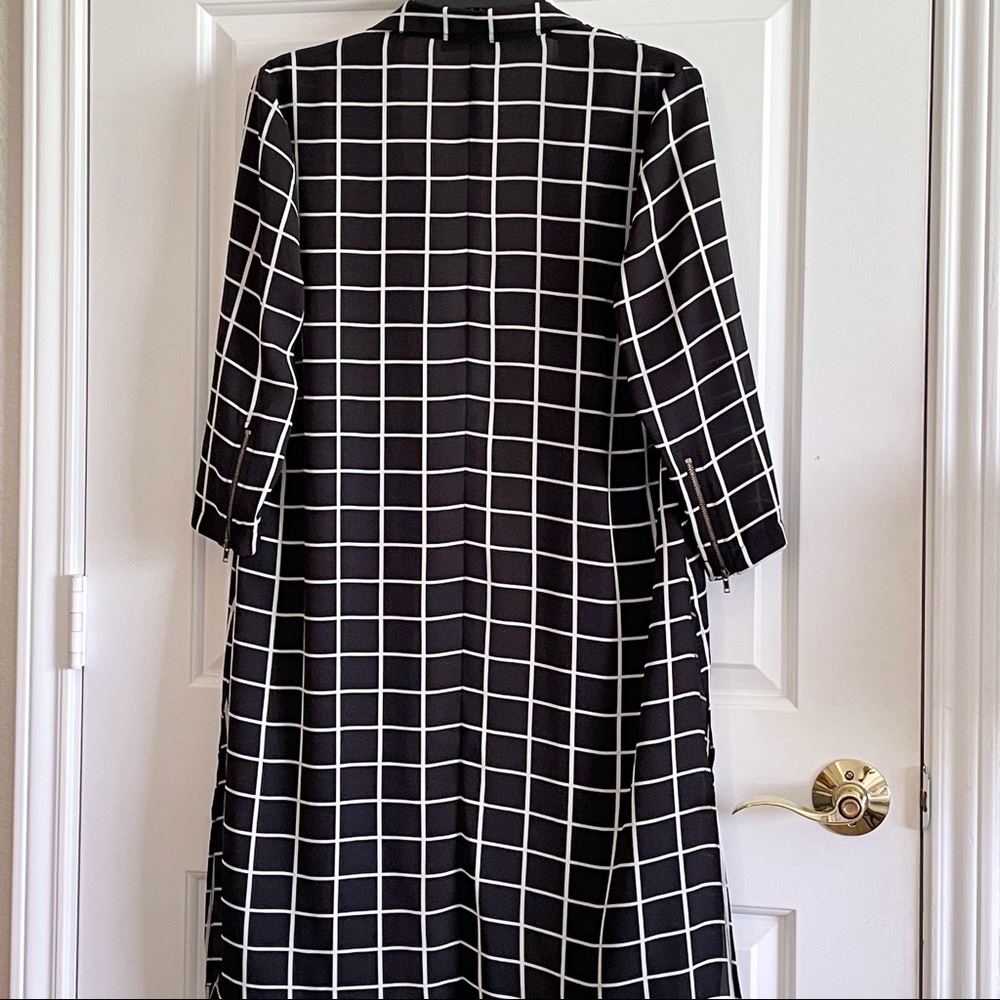 Duster with Side Slits & Zipper Sleeves NWOT